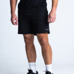 Szorty męskie DEQS – logo i struktura materiału, styl sportowy